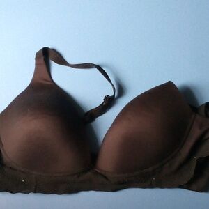 Warner's 38B black bra